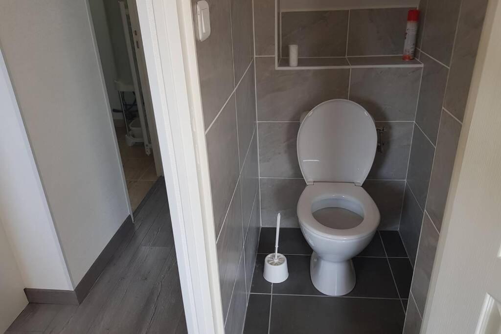 Maison Neuve, 5 Personnes, Piscine Hors-sol Privée Du 15 Juin à Mi-septembre Hébergement de vacances Moëlan-sur-Mer